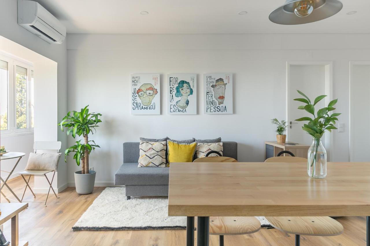 Spacious Apt Campo D'Ourique With Ac Lissabon Buitenkant foto