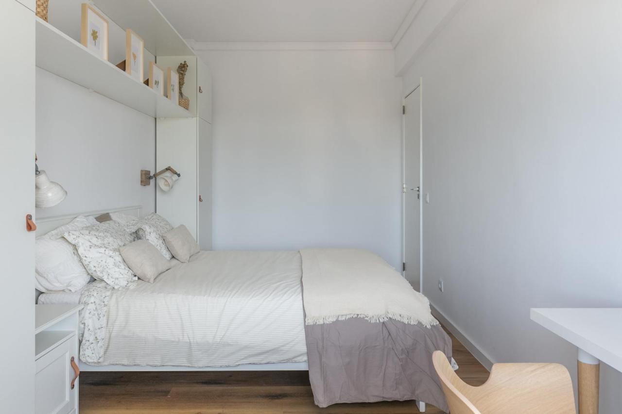 Spacious Apt Campo D'Ourique With Ac Lissabon Buitenkant foto