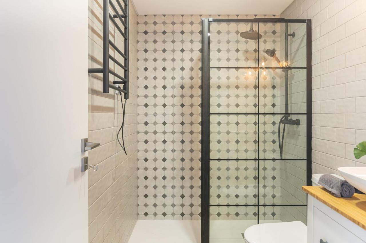 Spacious Apt Campo D'Ourique With Ac Lissabon Buitenkant foto