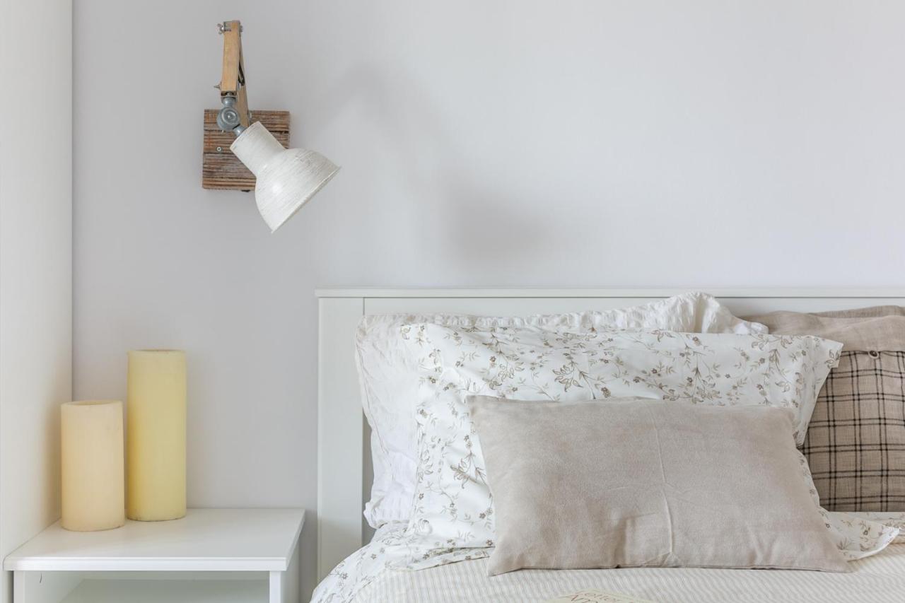 Spacious Apt Campo D'Ourique With Ac Lissabon Buitenkant foto